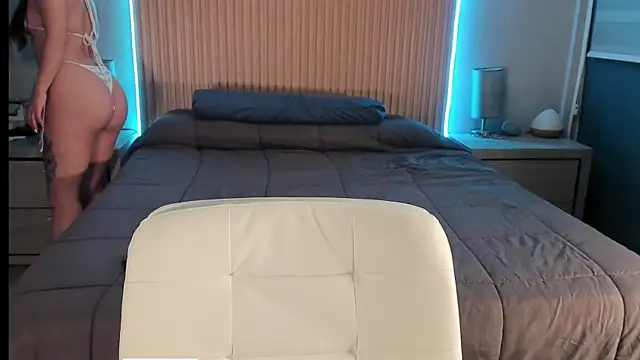 Shinny Day online show from December 7, 2024, 1:58 am