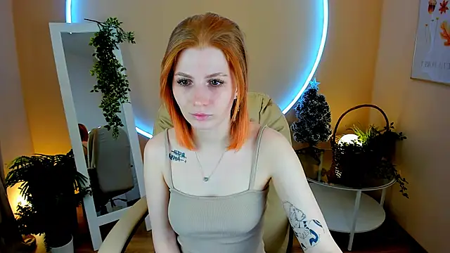 Snapshot of Mira__Blush chatting on January 8, 2025, 1:41 pm Mira Blush online show from January 8, 2025, 1:41 pm