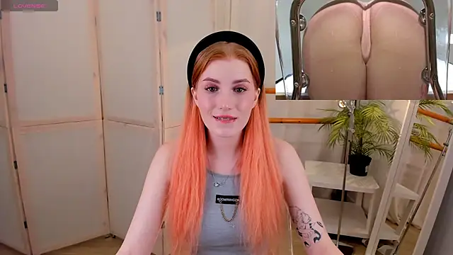 Snapshot of Mira__Blush chatting on February 11, 2025, 9:35 pm Mira Blush online show from February 11, 2025, 9:35 pm