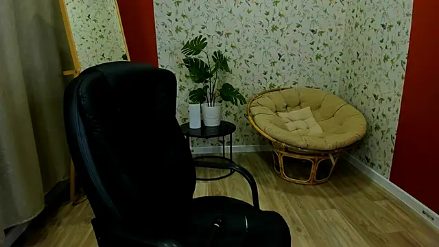 Snapshot of Mira__Blush chatting on December 21, 2025, 9:22 pm Mira Blush online show from December 21, 2025, 9:22 pm