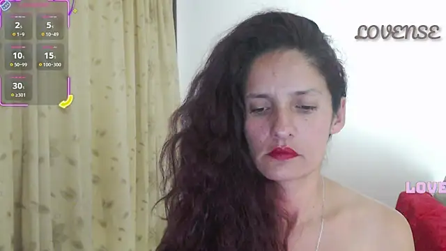 catalina duran1 online show from November 13, 2025, 5:06 am