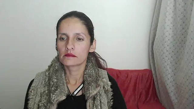 Snapshot of catalina_duran1 chatting on February 15, 2026, 7:51 am catalina duran1 online show from February 15, 2026, 7:51 am