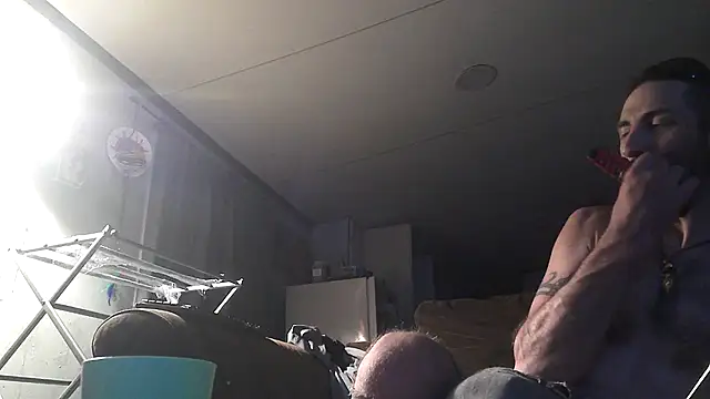 Snapshot of Bi_curious86 chatting on October 18, 2025, 3:20 am Bi curious86 online show from October 18, 2025, 3:20 am