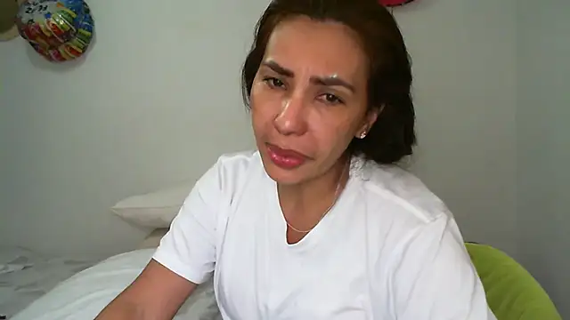 salome  milf online show from February 15, 2026, 11:12 pm