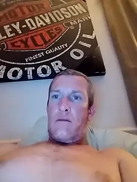 CuddlyFloat88 online show from March 31, 2026, 8:37 am