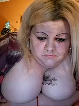 Snapshot of ducicsajsziii chatting on December 12, 2024, 10:31 pm ducicsajsziii online show from December 12, 2024, 10:31 pm