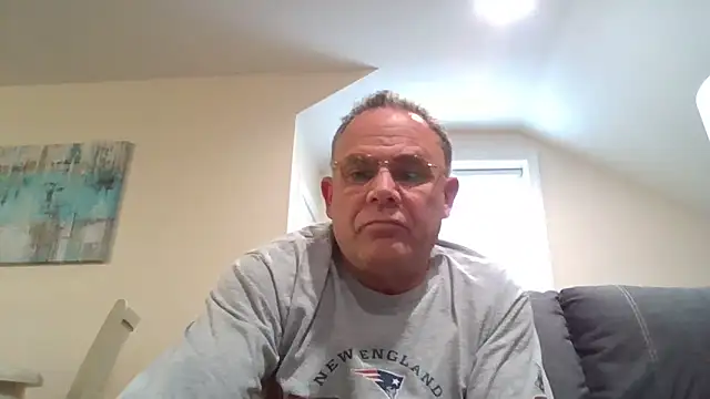 twopeopleinlove online show from April 29, 2026, 8:59 pm