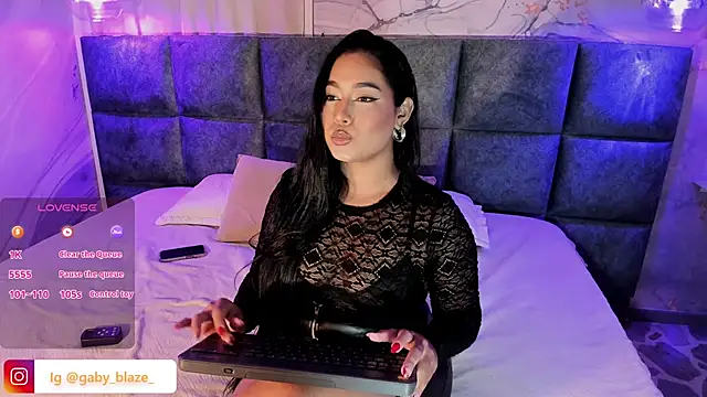 Gaby Blaze online show from December 9, 2024, 9:05 pm