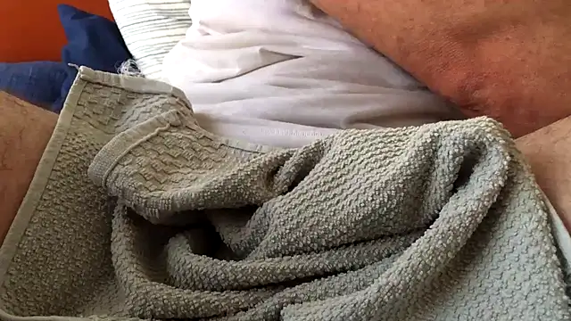 Snapshot of Ivanxx712 chatting on January 9, 2025, 8:01 pm Ivanxx712 online show from January 9, 2025, 8:01 pm