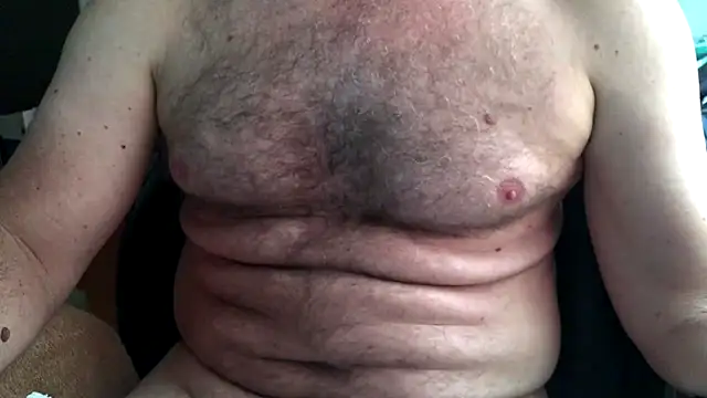 Snapshot of Ivanxx712 chatting on January 20, 2025, 8:29 pm Ivanxx712 online show from January 20, 2025, 8:29 pm