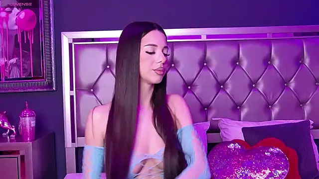 LaraKent online show from March 14, 2025, 8:06 pm