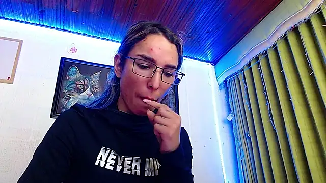 Niky 777 online show from January 27, 2025, 11:54 pm