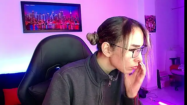 Niky 777 online show from October 15, 2025, 1:17 am