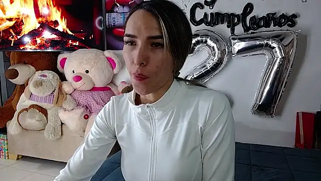 Niky 777 online show from November 21, 2025, 9:24 pm