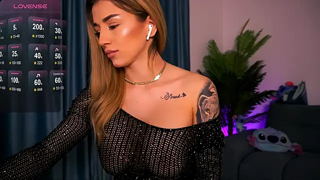 AishaCarter online show from February 2, 2025, 9:45 pm