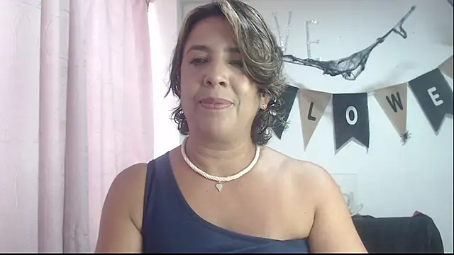 Victoria meester online show from October 6, 2025, 3:20 pm