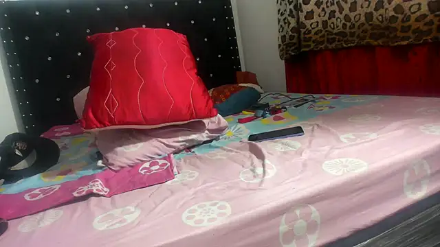 Snapshot of x_Jeiron_20BigCock_x chatting on March 12, 2025, 9:24 pm x Jeiron 20BigCock x online show from March 12, 2025, 9:24 pm