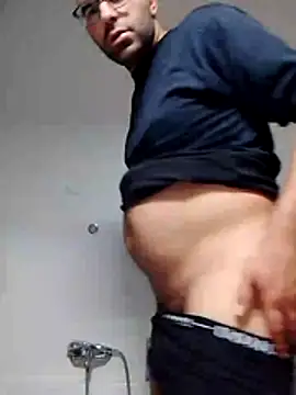 Passivello9 online show from November 28, 2025, 2:14 am