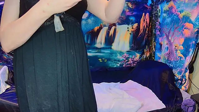 Snapshot of Faye_Wilde chatting on March 12, 2025, 4:41 am Faye Wilde online show from March 12, 2025, 4:41 am