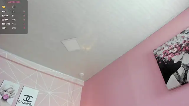 dolly zoe online show from October 13, 2025, 9:37 pm