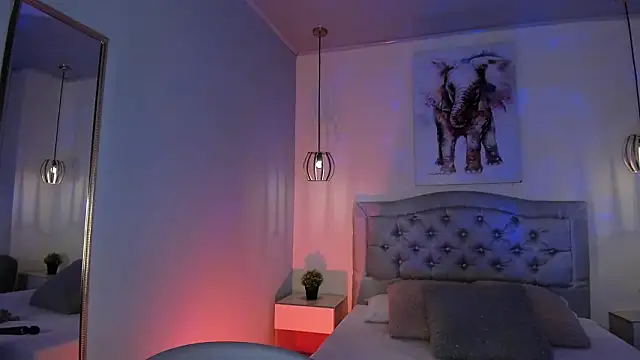 ayshel   online show from March 25, 2026, 2:28 am