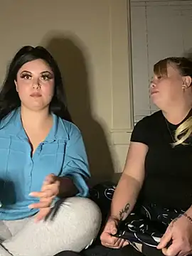 xocrybaby online show from January 19, 2025, 3:29 am