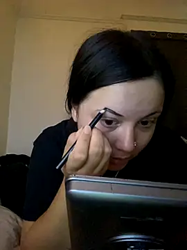 xocrybaby online show from September 13, 2025, 2:39 pm