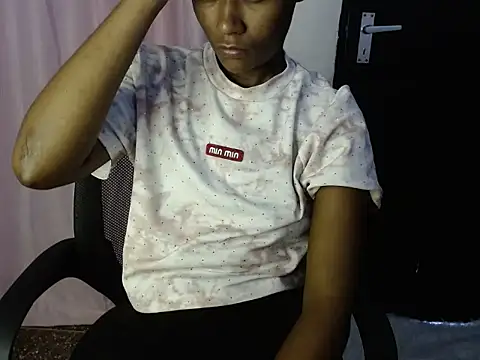 savage laura online show from October 25, 2025, 8:00 am