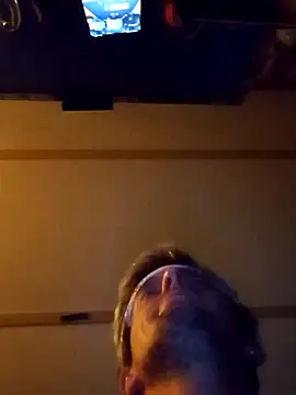 j hollywood91 online show from October 28, 2025, 3:54 am