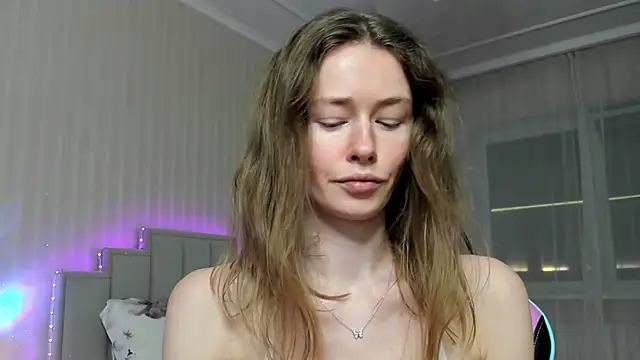 ooksiiii online show from February 20, 2026, 9:26 pm