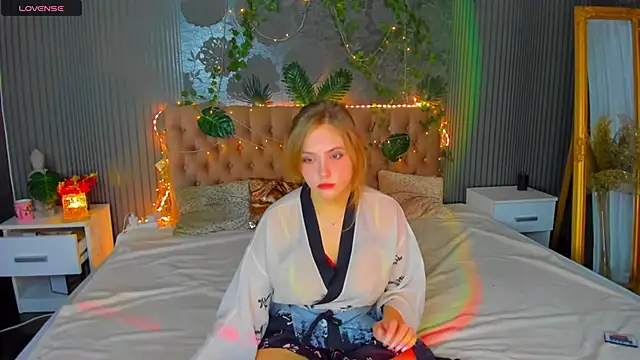 DellaRowe online show from February 10, 2025, 1:33 pm