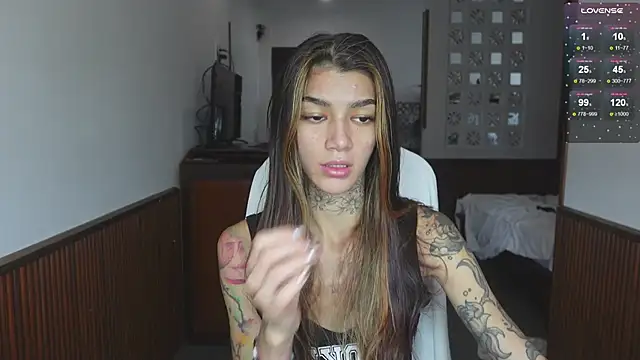 vinkitinkii online show from February 11, 2026, 7:24 am