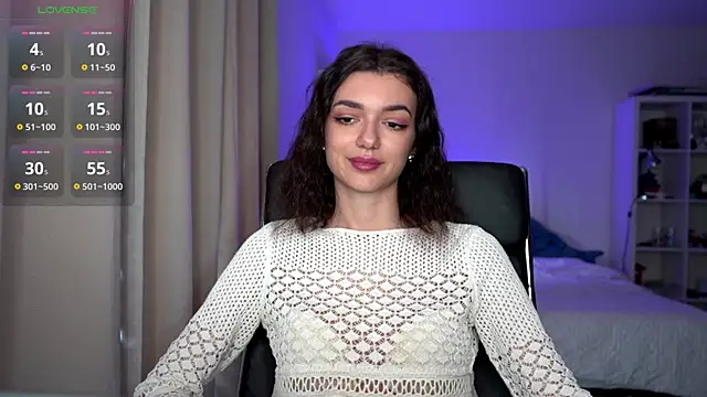 Snapshot of olivia_jeas chatting on September 27, 2025, 9:42 pm olivia jeas online show from September 27, 2025, 9:42 pm