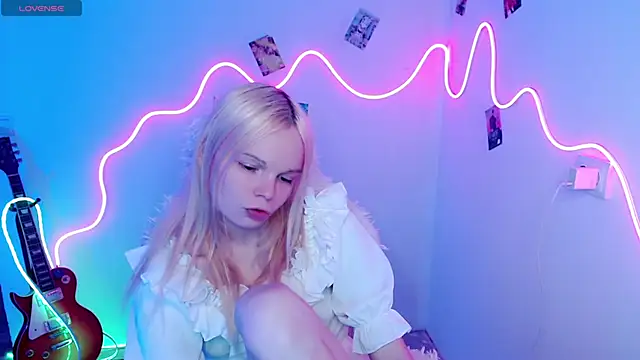 Emily Nyaffee online show from October 30, 2025, 4:52 pm