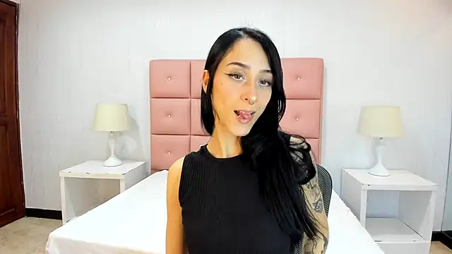 lhiamfit online show from December 27, 2024, 7:51 am