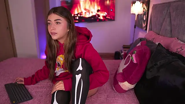 babesamanta online show from October 13, 2025, 4:45 am