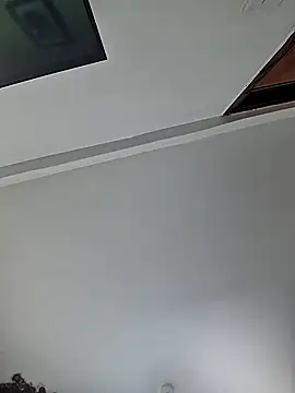 hornycreamybabe online show from October 3, 2025, 11:57 pm