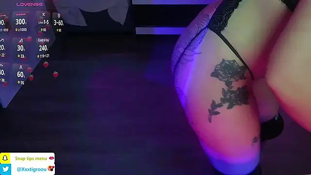 PetiteAngel666 online show from January 30, 2025, 12:50 am