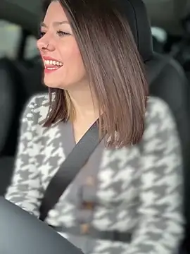 Snapshot of LadyLena1 chatting on December 10, 2024, 5:55 pm LadyLena1 online show from December 10, 2024, 5:55 pm