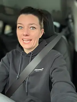 Snapshot of LadyLena1 chatting on December 12, 2024, 6:10 pm LadyLena1 online show from December 12, 2024, 6:10 pm