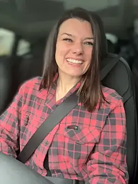 Snapshot of LadyLena1 chatting on December 23, 2024, 9:18 pm LadyLena1 online show from December 23, 2024, 9:18 pm