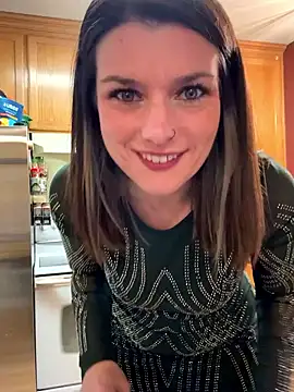 Snapshot of LadyLena1 chatting on January 1, 2025, 3:02 am LadyLena1 online show from January 1, 2025, 3:02 am