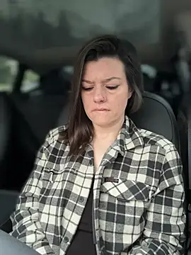 Snapshot of LadyLena1 chatting on January 3, 2025, 4:37 pm LadyLena1 online show from January 3, 2025, 4:37 pm