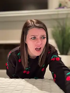 Snapshot of LadyLena1 chatting on January 16, 2025, 12:55 am LadyLena1 online show from January 16, 2025, 12:55 am