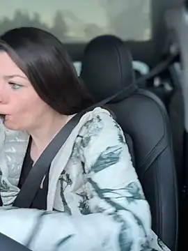 Snapshot of LadyLena1 chatting on January 19, 2025, 4:14 pm LadyLena1 online show from January 19, 2025, 4:14 pm