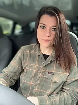 Snapshot of LadyLena1 chatting on January 31, 2025, 8:54 pm LadyLena1 online show from January 31, 2025, 8:54 pm