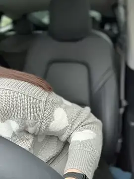 Snapshot of LadyLena1 chatting on February 4, 2025, 6:06 pm LadyLena1 online show from February 4, 2025, 6:06 pm