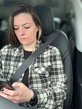 Snapshot of LadyLena1 chatting on February 21, 2025, 6:59 pm LadyLena1 online show from February 21, 2025, 6:59 pm