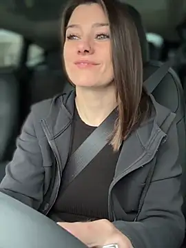 Snapshot of LadyLena1 chatting on February 23, 2025, 4:24 pm LadyLena1 online show from February 23, 2025, 4:24 pm