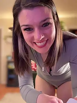 Snapshot of LadyLena1 chatting on March 2, 2025, 3:13 am LadyLena1 online show from March 2, 2025, 3:13 am